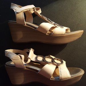 Naot Sandals Peace - Size EU37 - Color Cashew (Tan) Leather